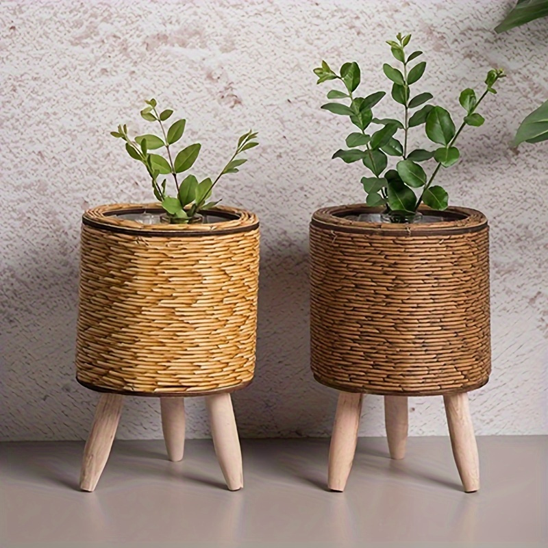 Rattan Plant Basket - زارع روطان ريفي ساحر بأرجل خشبية